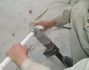 崆峒漏水维修电话